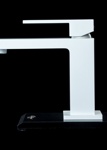 Смеситель для умывальника Boheme Qubic Matt White 471-MW- фото3